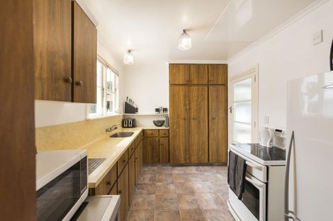 Photo of property in 9 Busby Place, Awapuni, Palmerston North, 4412