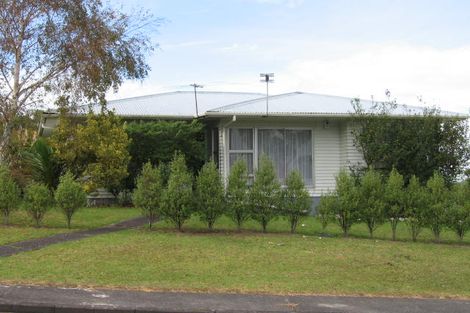 Photo of property in 6 Harmel Road, Glendene, Auckland, 0602