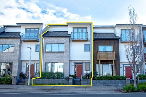 Photo of property in 120 Hobsonville Point Road, Hobsonville, Auckland, 0616