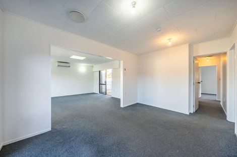 Photo of property in 2/1006 High Street, Avalon, Lower Hutt, 5011