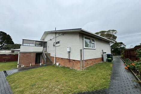 Photo of property in 30 Armagh Road, Blockhouse Bay, Auckland, 0600