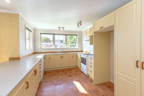 Photo of property in 13 Armstrong Avenue, Carterton, 5713