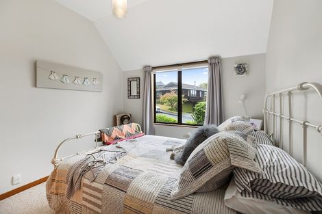 Photo of property in 25 Thatcher Crescent, Crofton Downs, Wellington, 6035