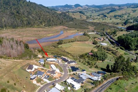 Photo of property in 139 Rangituia Street, Whangamata, 3691
