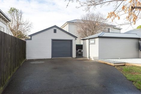 Photo of property in 76 Hawke Street, New Brighton, Christchurch, 8083
