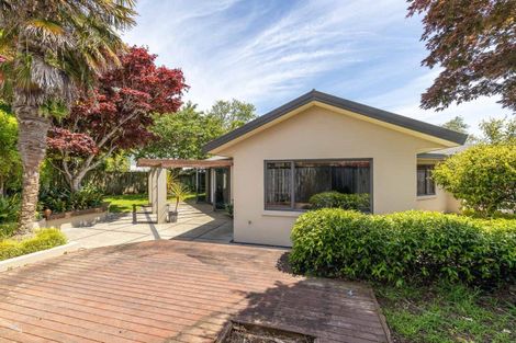 Photo of property in 3c Kinross Drive, Merrilands, New Plymouth, 4312