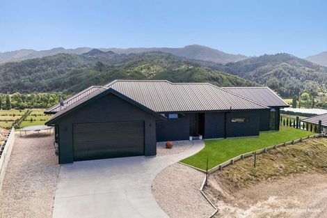Photo of property in 36 Pineview Way, Motueka, 7196