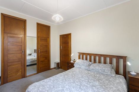 Photo of property in 103 Chaucer Road, Hospital Hill, Napier, 4110