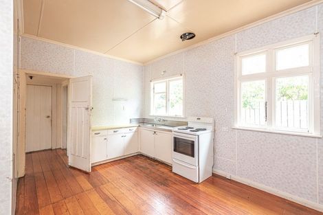 Photo of property in 69 Bedford Avenue, Gonville, Whanganui, 4501
