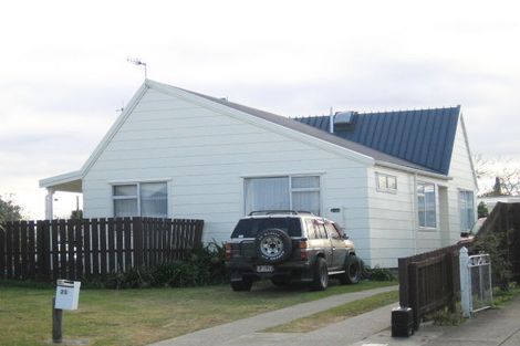 Photo of property in 25 Duckworth Crescent, Greenmeadows, Napier, 4112