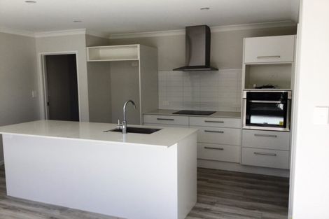 Photo of property in 15 Harakeke Way, Papamoa Beach, Papamoa, 3187