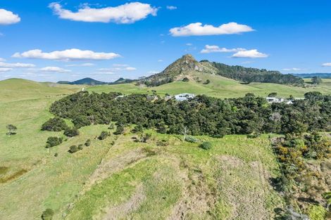 Photo of property in 222 Kerr Road, Parua Bay, Onerahi, 0192