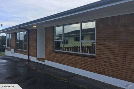 Photo of property in 1/4 Pemberton Avenue, Bayview, Auckland, 0629