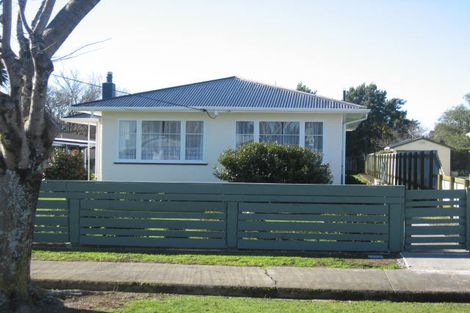 Photo of property in 22 Costley Street, Carterton, 5713
