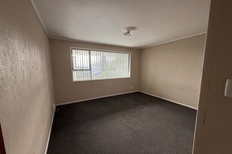 Photo of property in 4/48 Mcleod Road, Henderson, Auckland, 0612