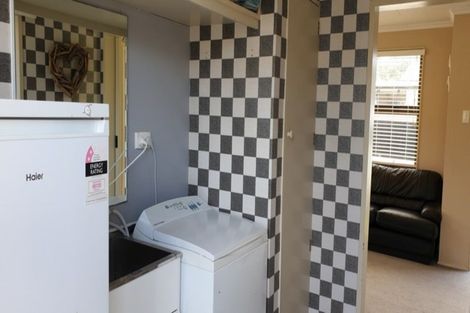 Photo of property in 64 Fifth Avenue, Urenui, 4377