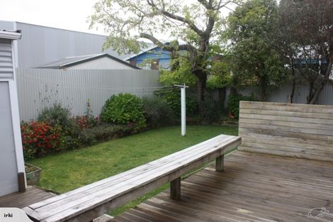 Photo of property in 48 Cutfield Road, New Plymouth, 4310