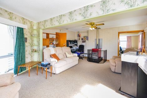 Photo of property in 21 Henderson Road, Flaxmere, Hastings, 4120