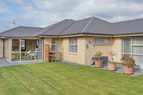Photo of property in 16 Magnate Drive, Kaiapoi, 7630
