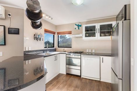 Photo of property in 204 Martyn Road, Whangamata, 3620