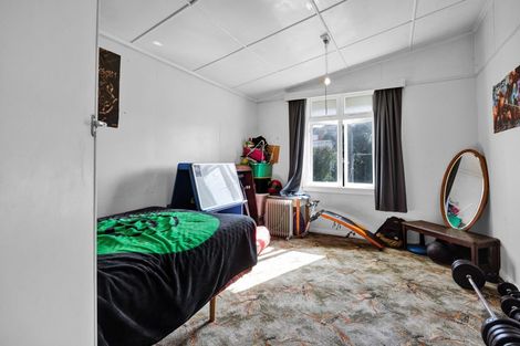 Photo of property in 6 Lincoln Street, Patea, 4520