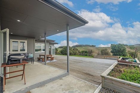 Photo of property in 52 Highland View Drive, Tokomaru, Palmerston North, 4474
