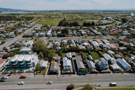 Photo of property in 265 Marine Parade, New Brighton, Christchurch, 8061