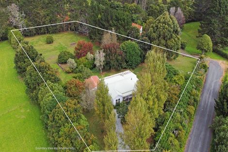 Photo of property in 37 Smalley Road, Glenbrook, Waiuku, 2681