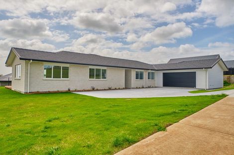 Photo of property in 7 Kerr Crescent, Patumahoe, Pukekohe, 2679