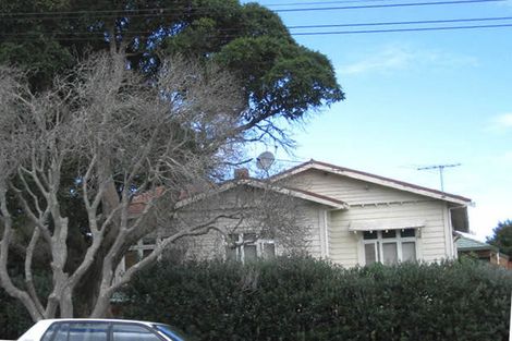 Photo of property in 2/2 Preston Avenue, Mount Albert, Auckland, 1025