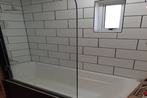 Photo of property in 54 Banbury Crescent, Fairfield, Hamilton, 3214