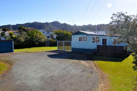 Photo of property in 12 Leo Street, Waihi Beach, 3611