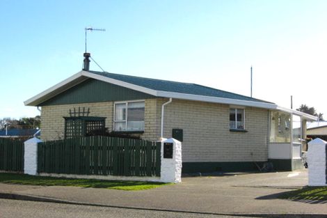 Photo of property in 66 Renfrew Street, Waikiwi, Invercargill, 9810