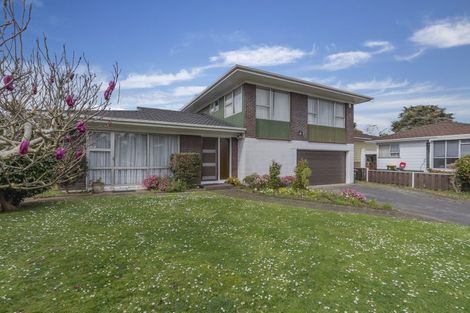 Photo of property in 4 Honey Place, Weymouth, Auckland, 2103
