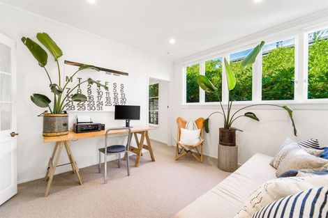 Photo of property in 1/86 Beach Road, Castor Bay, Auckland, 0620