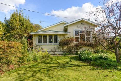 Photo of property in 30 Mill Road, Clive, 4102