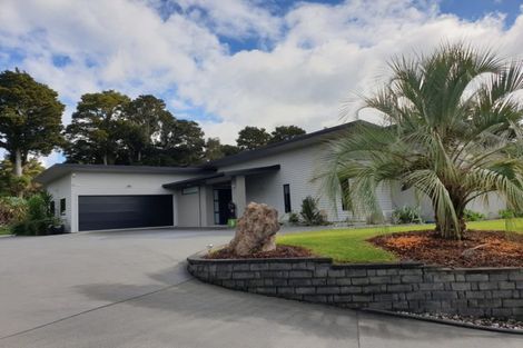 Photo of property in 10 Northcroft Drive, Ngararatunua, Whangarei, 0176