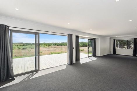 Photo of property in 13 Oxnam Place, Foxton Beach, Foxton, 4815