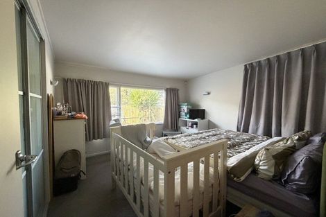 Photo of property in 9 Evelyn Place, Hillcrest, Auckland, 0627