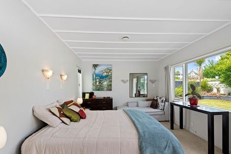 Photo of property in 97 Tiroroa Avenue, Te Atatu South, Auckland, 0610