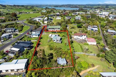 Photo of property in 39b Rangimaarie Crescent, Snells Beach, 0920