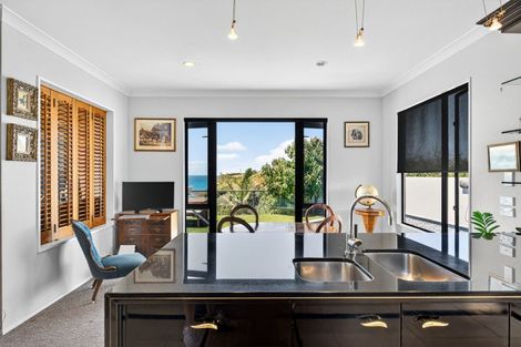 Photo of property in 128b Thompson Road, Bluff Hill, Napier, 4110