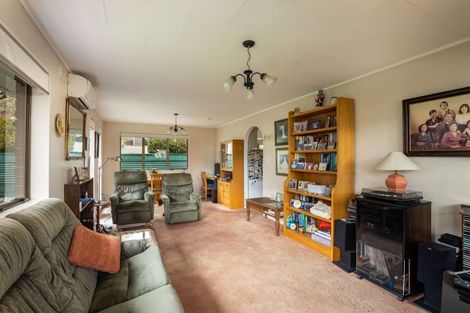 Photo of property in 71a Eliot Street, New Plymouth, 4310