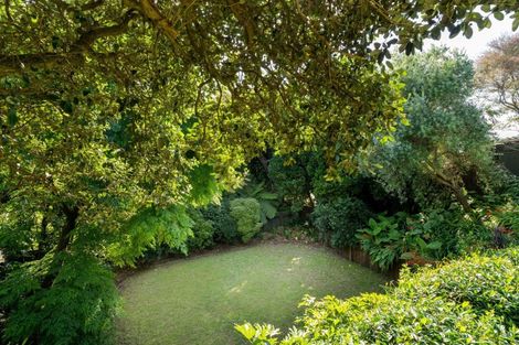 Photo of property in 72b Oceanview Road, Mount Maunganui, 3116