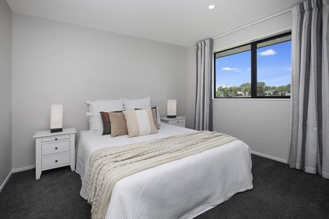 Photo of property in 14 Godley Place, Woodend, 7610