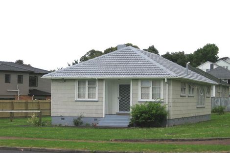 Photo of property in 28 Margate Road, Blockhouse Bay, Auckland, 0600