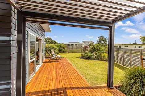 Photo of property in 337 Harbour Drive East, Matarangi, Whitianga, 3592