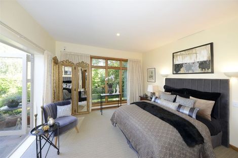 Photo of property in 8 Crichton Terrace, Cashmere, Christchurch, 8022