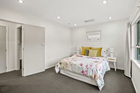 Photo of property in 9 Thames Street, Welbourn, New Plymouth, 4310