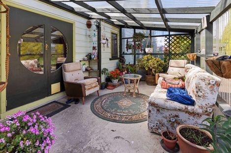 Photo of property in 17 Ormond Street, Woodville, 4920